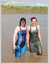  Maude and Violet Vixen sacrifice each other to the mud featuring Violet Vixen, the Cake Kitten =^..^= 
